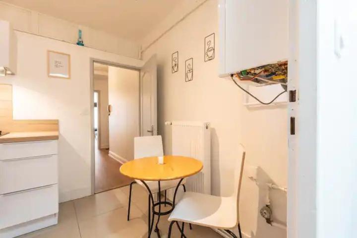 Super Appartement - Centre-Ville Mulhouse 4Pers エクステリア 写真
